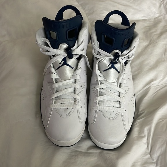 Midnight navy Jordan 6 - Picture 2 of 5